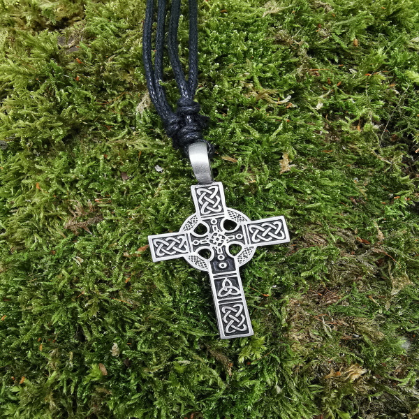 keltisches Kreuz Amulett