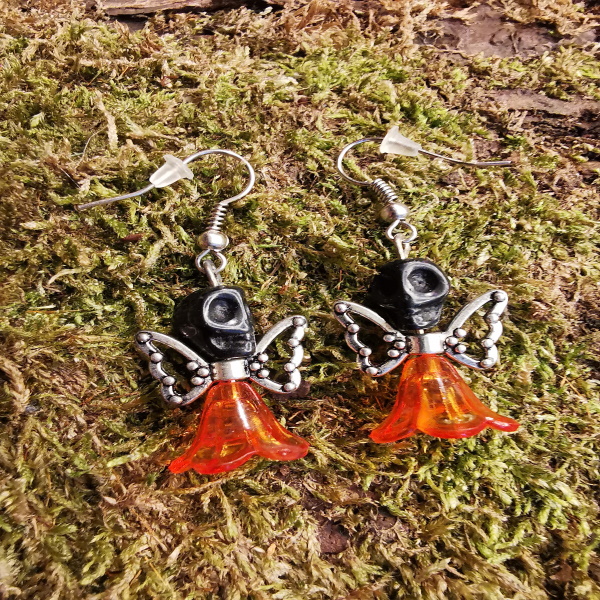 Mini Totenkopf-Engel Ohrringe Orange